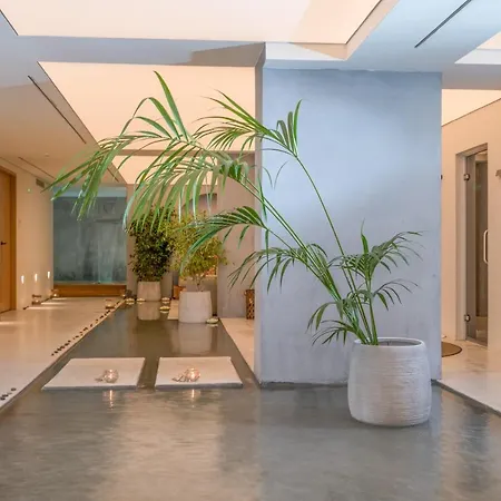 Caravel - Adults Only