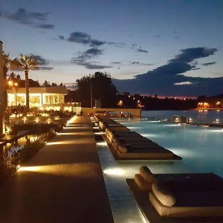 Caravel - Adults Only Hotel