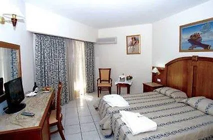Ξενοδοχείο Caravel - Adults Only Τσιλιβί