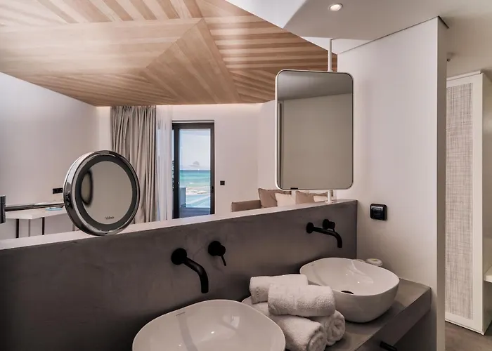 Caravel - Adults Only 5* Циливи