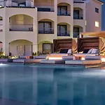 מלון Caravel - Adults Only 5*