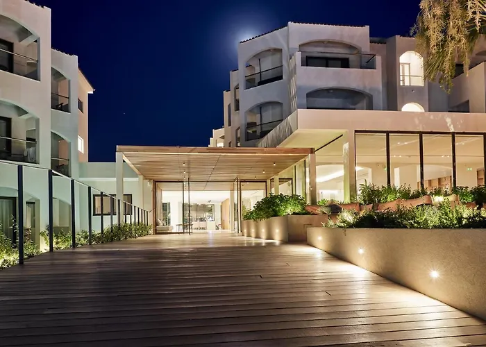 Caravel - Adults Only 5* Τσιλιβί